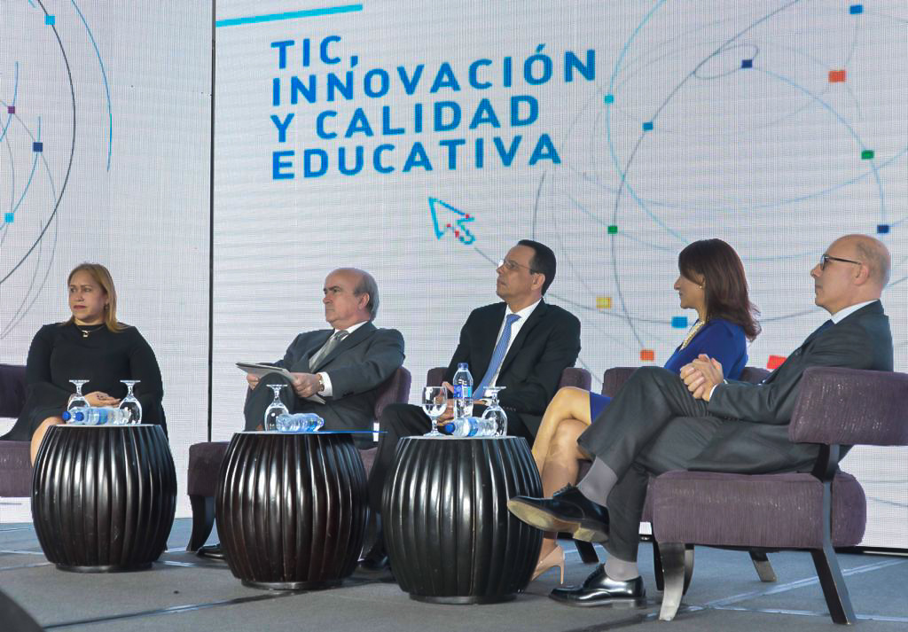 Se celebra el Foro Iberoamericano: &quot;TIC, Innovación y Calidad Educativa&quot; en el marco de República Digital Educación