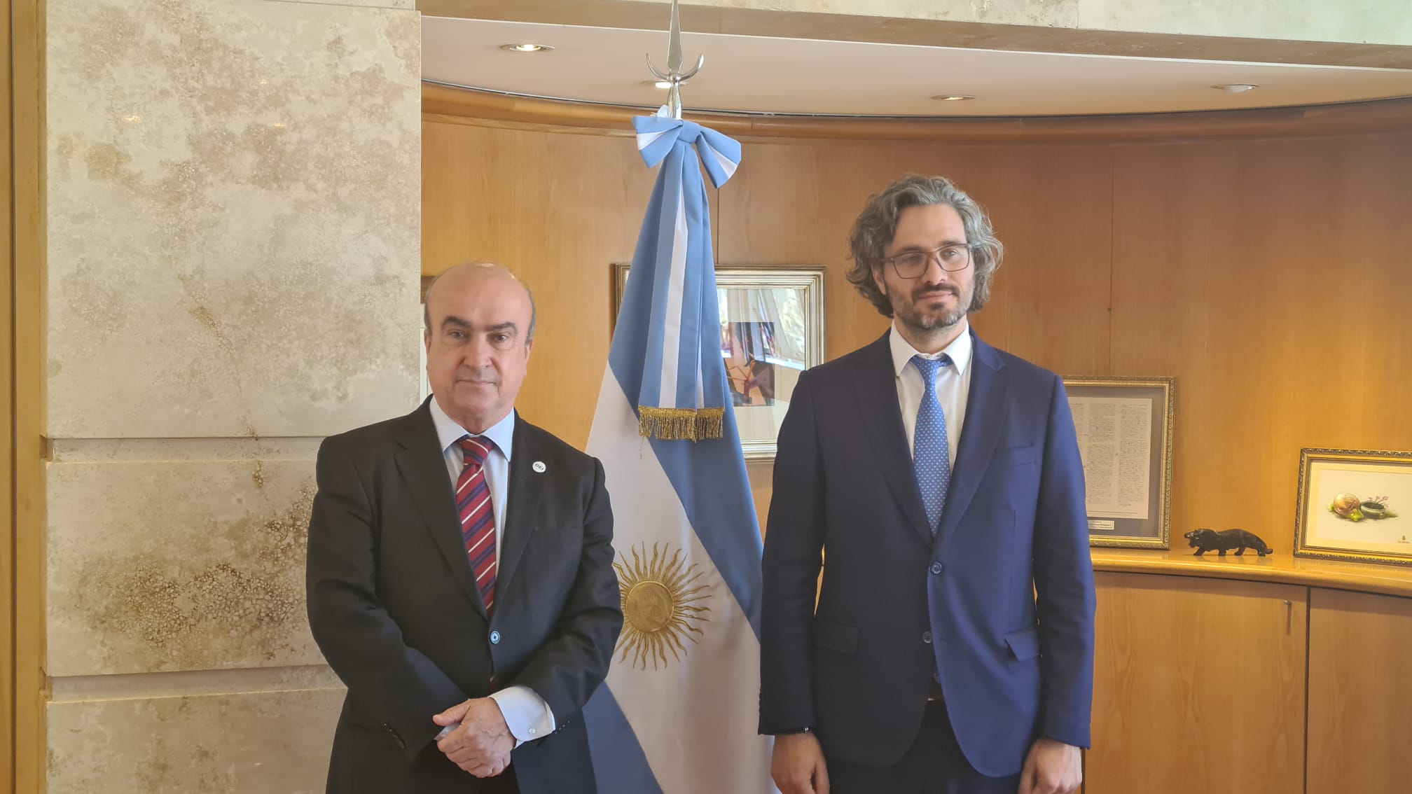 Encuentro de trabajo entre el canciller, Santiago Cafiero, y el secretario general de la OEI, Mariano Jabonero, en el marco de una visita oficial a la Argentina