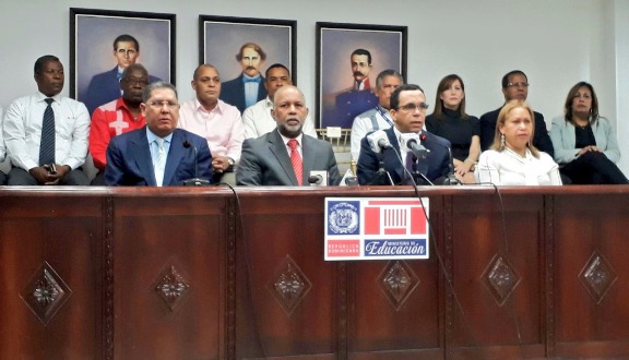 Se inicia proceso de Evaluación del Desempeño Docente en República Dominicana.