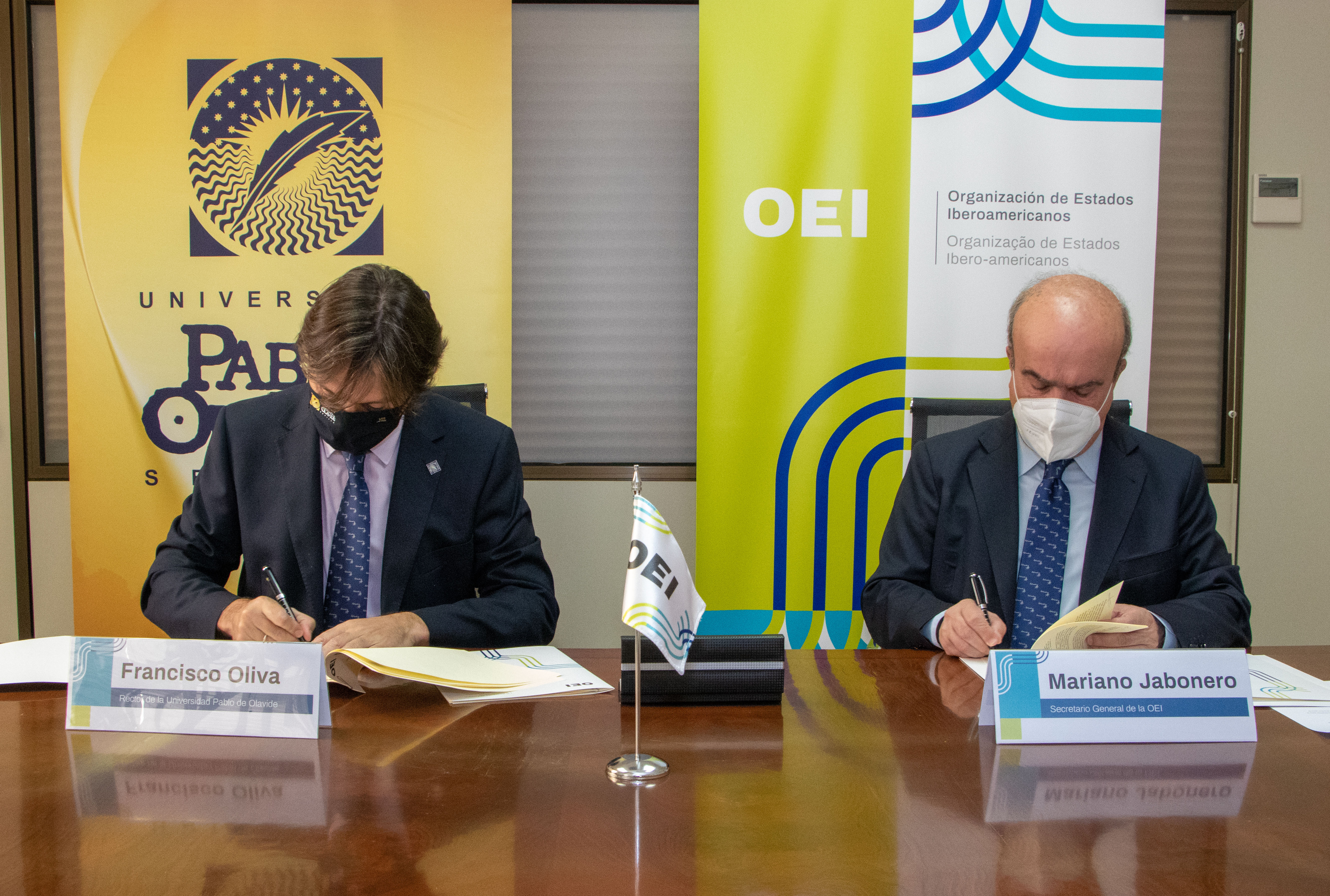 La OEI y la Universidad Pablo de Olavide cooperarán para fortalecer la educación en Derechos Humanos en Iberoamérica
