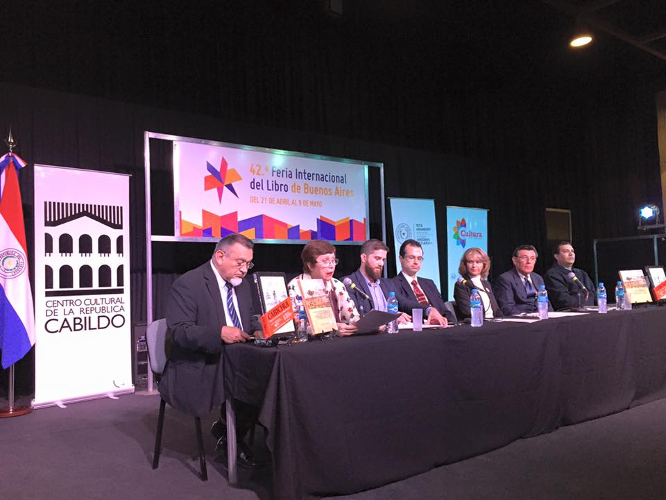 En Feria del Libro de Buenos Aires, debatieron sobre el guaraní como lengua del MERCOSUR