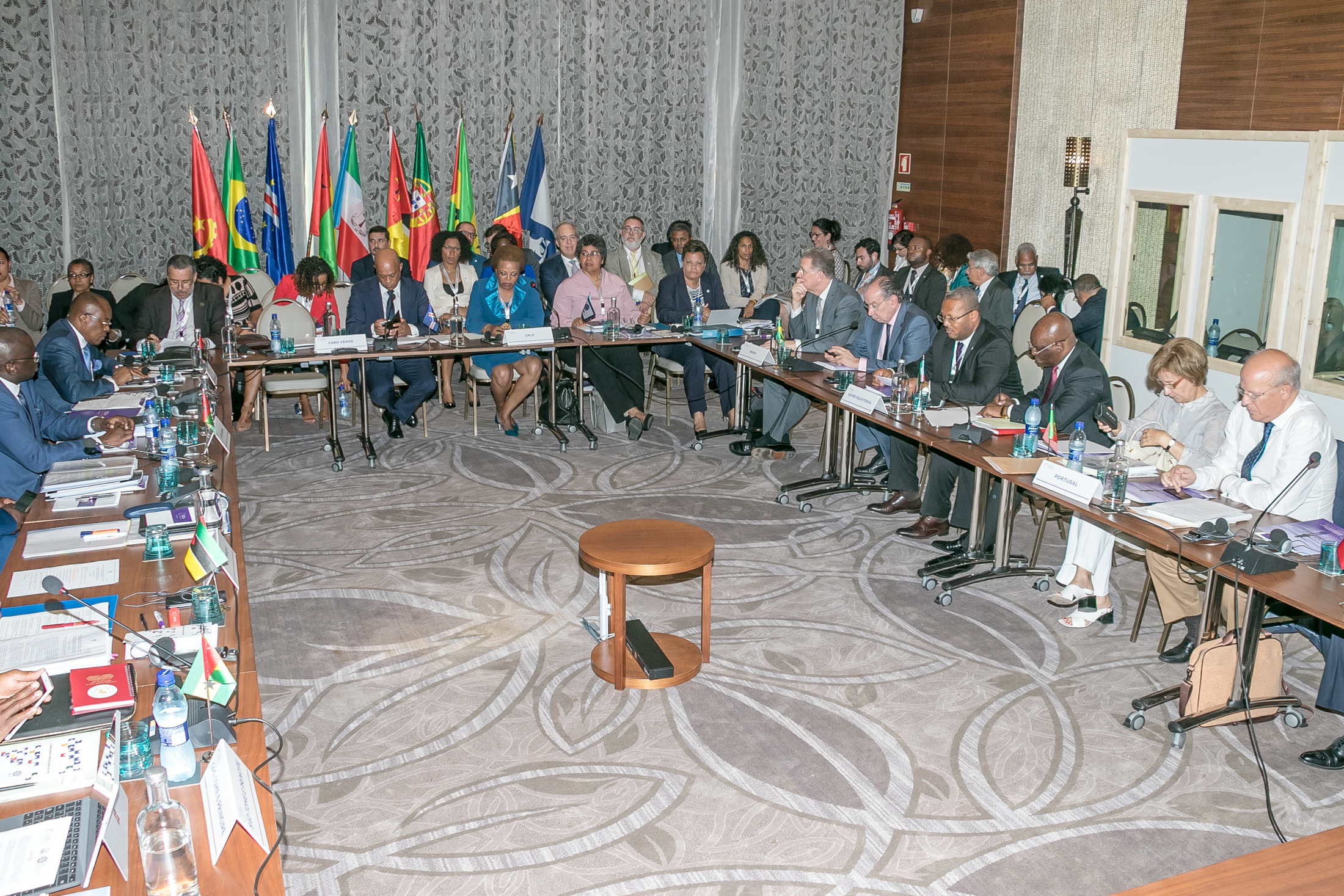 La Cumbre de la CPLP acoge a la OEI como 1ª organización internacional con el estatuto de observador asociado