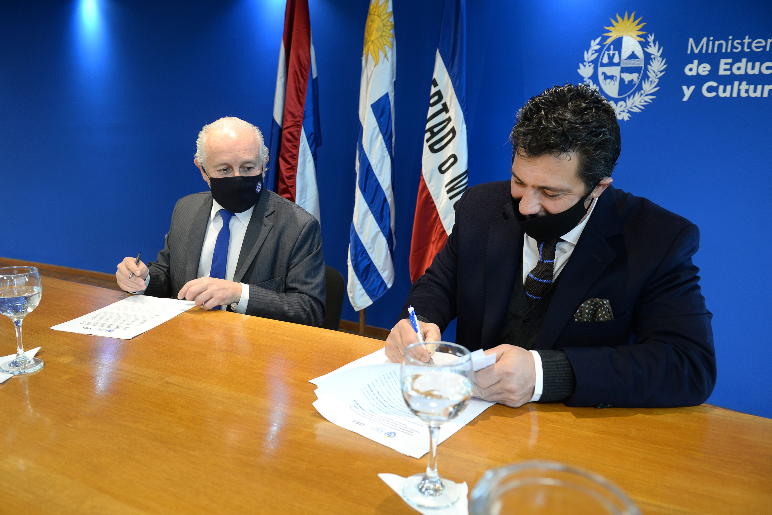 OEI y MEC firmaron convenio de cooperación