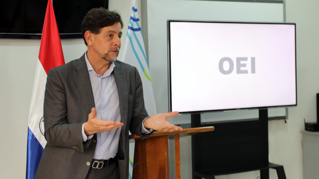 Germán García da Rosa asume como nuevo director de la oficina de la OEI en Paraguay