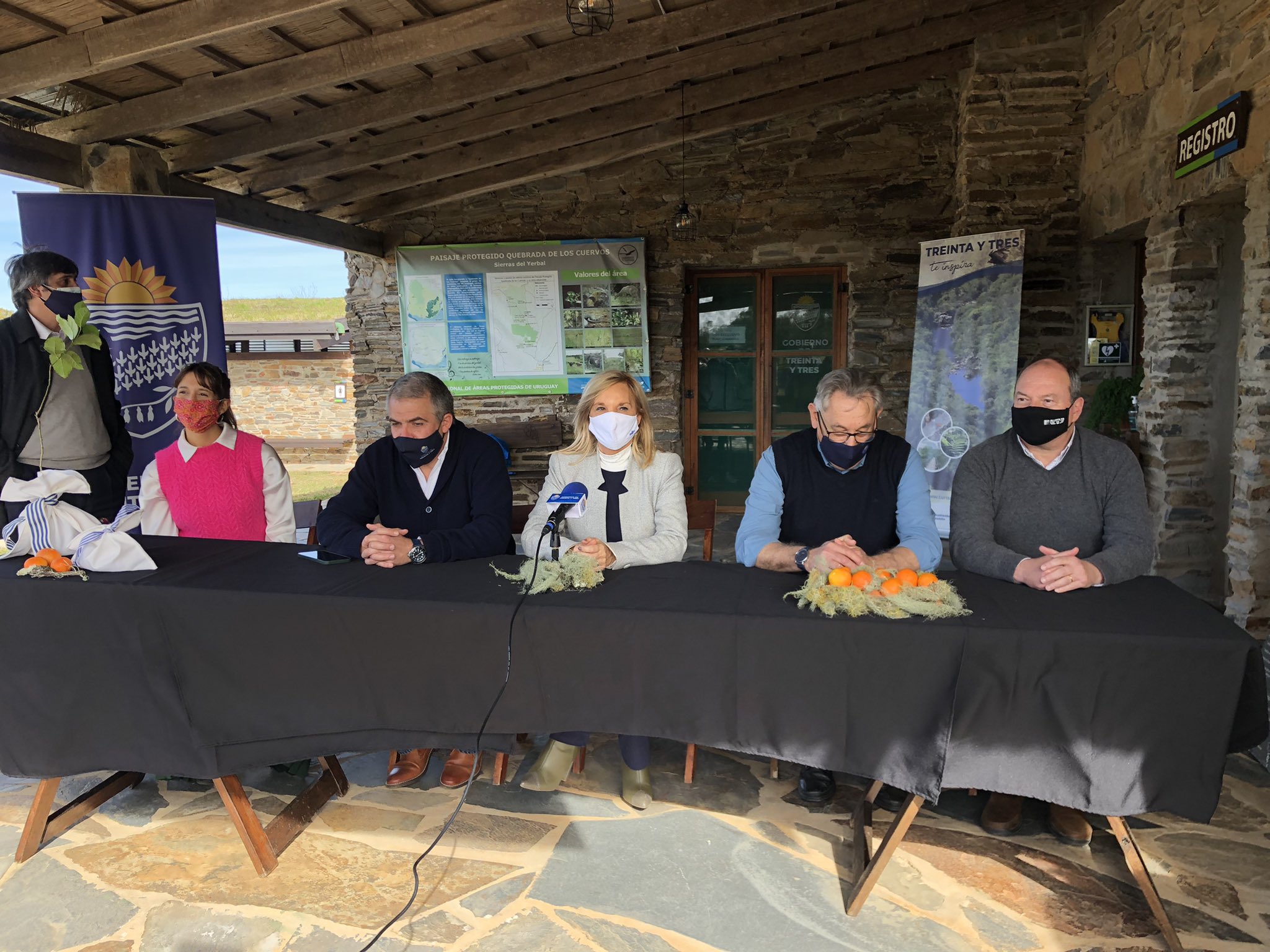 Inauguración de panel fotovoltaico en la Quebrada de los Cuervos permitirá fortalecer turismo