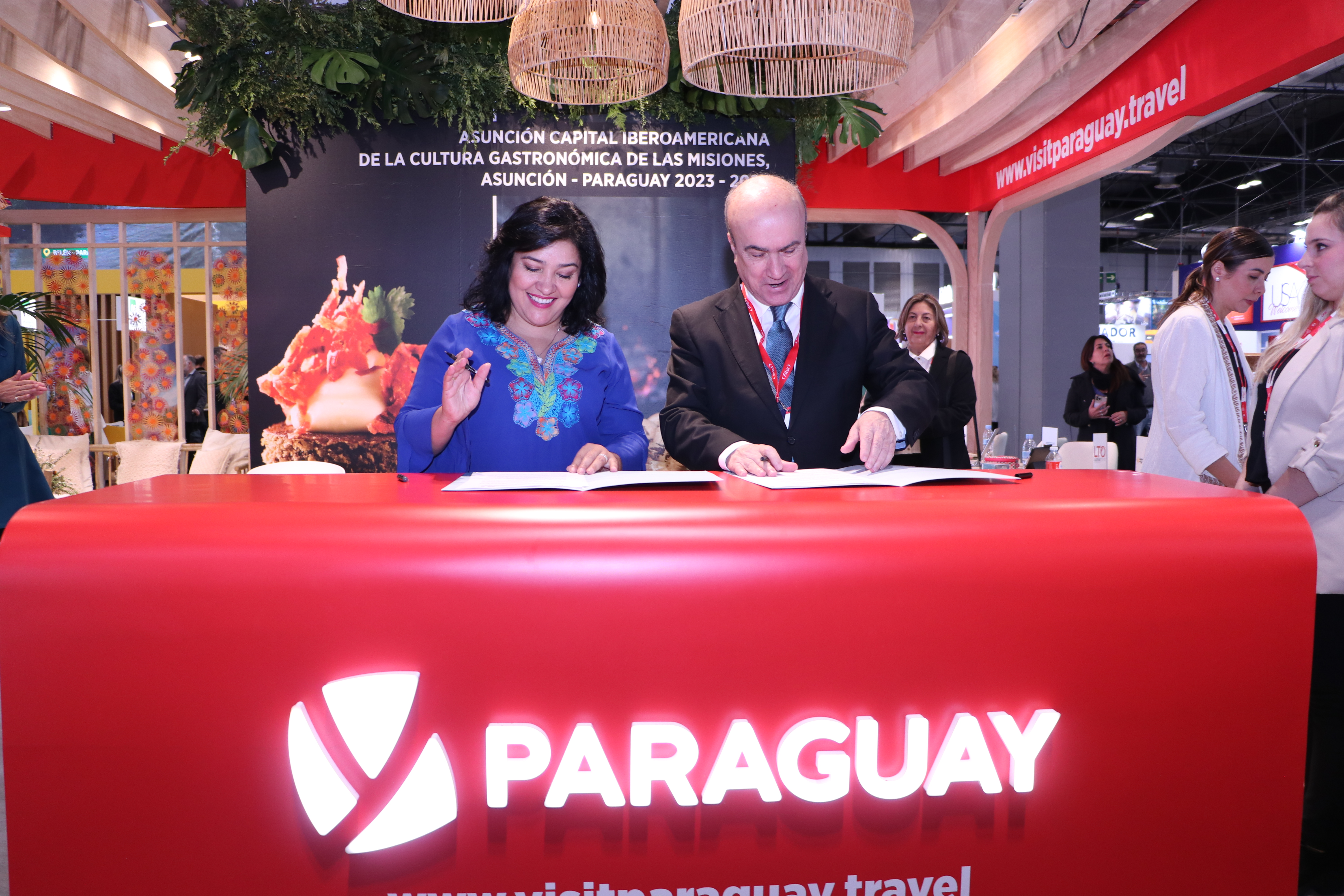 El Gobierno de Paraguay y la OEI unen esfuerzos para impulsar el turismo y la cultura del país 
