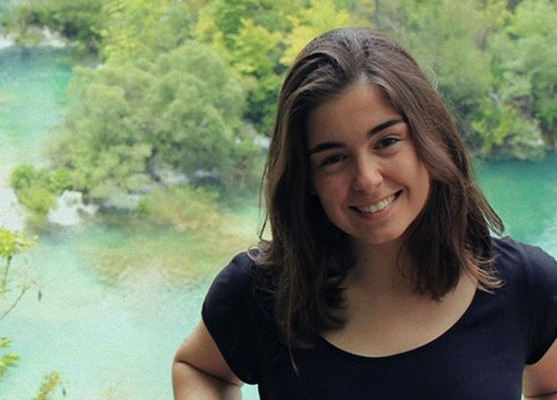 Estudante portuguesa vence prémio mundial para jovens investigadores