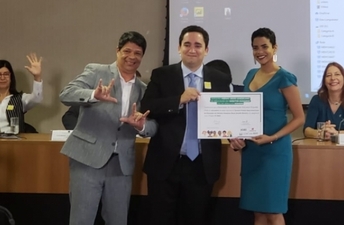OEI anuncia vencedores de etapa nacional do Prêmio Ibero-americano de Educação em Direitos Humanos