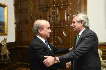 El presidente de Argentina recibe al Secretario General de la OEI en la Casa Rosada