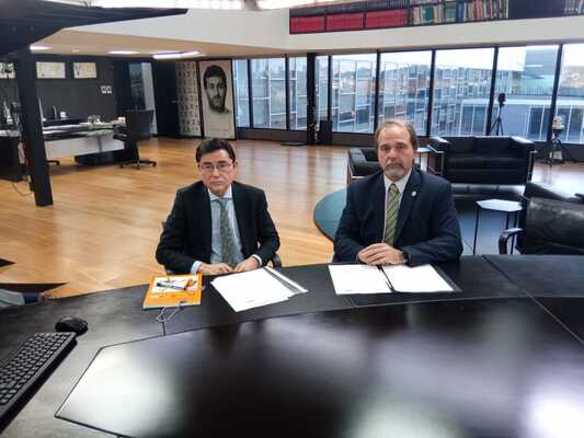 Acuerdo entre la Universidad del Sur de Buenos Aires y la OEI para el enriquecimiento educativo, científico y cultural
