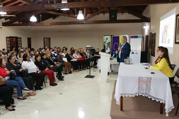 2000 instituciones educativas del Paraguay serán acompañadas por asesores pedagógicos