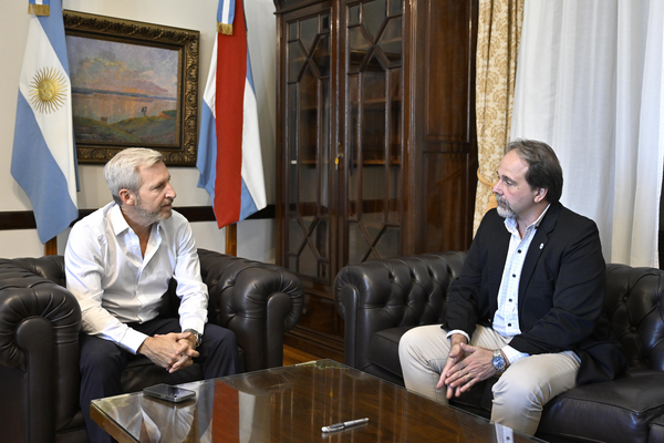 Reunión de trabajo entre el Gobernador de la Provincia de Entre Ríos y el Director de la OEI Argentina  