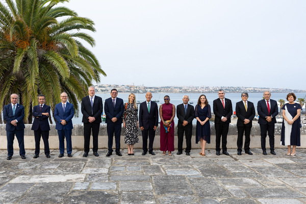 Presidente de Portugal recibe a ministros de Educación Iberoamericanos que participan de jornadas de trabajo junto a la OEI y el BID