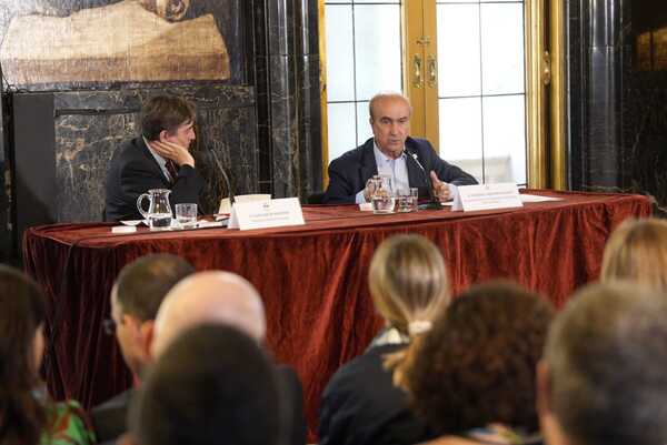 Mariano Jabonero llama en Barcelona a reivindicar la ciudadanía cultural iberoamericana