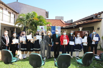La OEI Paraguay realiza un evento de homenaje a jóvenes estudiantes e involucrados en la publicación de “El Quinto Quijote”
