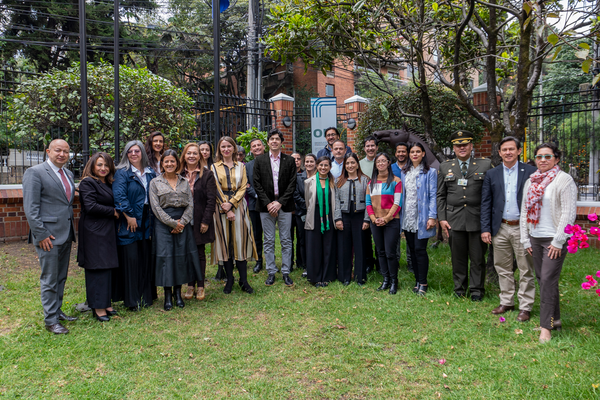 Misión de cooperación educativa en Colombia: Presentación del Instituto Iberoamericano de Formación y Aprendizaje para la Cooperación