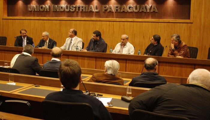 La Unión Industrial Paraguaya y la Organización de Estados Iberoamericanos firmaron convenio de cooperación