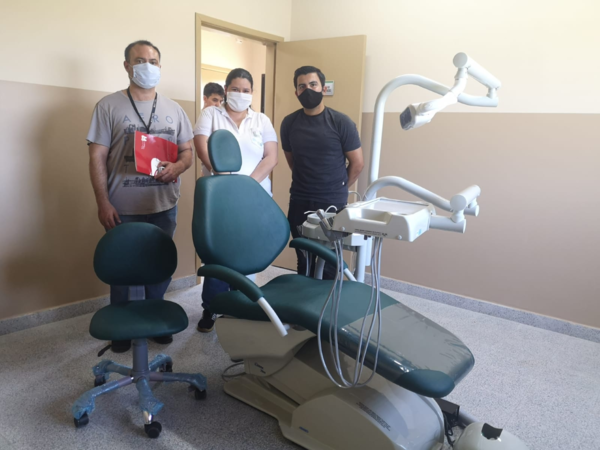 OEI e ITAIPU apuestan al fortalecimiento de Unidades de Salud a través de la instalación de sillas odontológicas