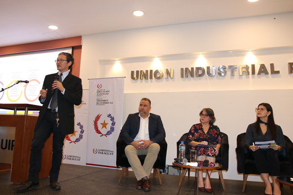 Impulsando la Educación: nuevos perfiles profesionales fortalecen la Educación Técnica-Profesional del Paraguay