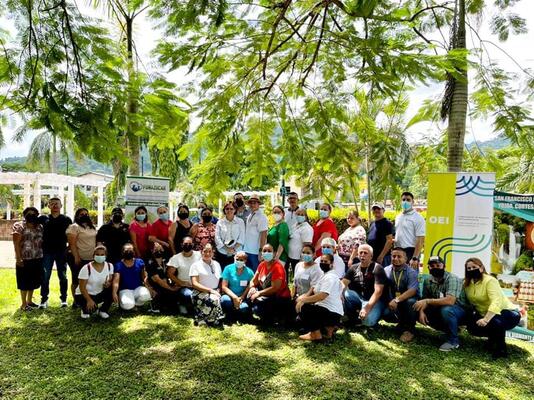 OEI y FUNAZUCAR fortalecen a emprendedores generadores de empleos en Santa Cruz de Yojoa 