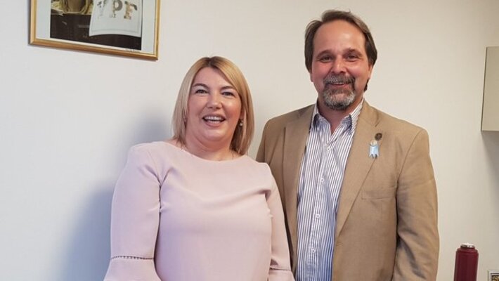 El director de OEI Argentina se reunió con la diputada Rosana Bertone