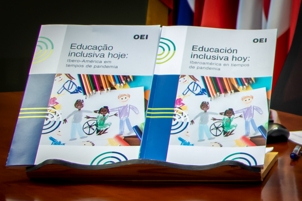Estudo da OEI aponta que nenhum país da Ibero-América teve um avanço de mais de 70% na inclusão educacional