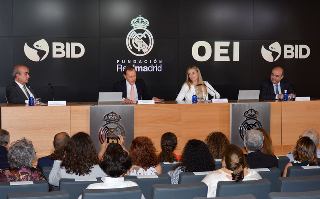 La OEI participa de visita institucional a la sede de la Fundación del Real Madrid C.F.