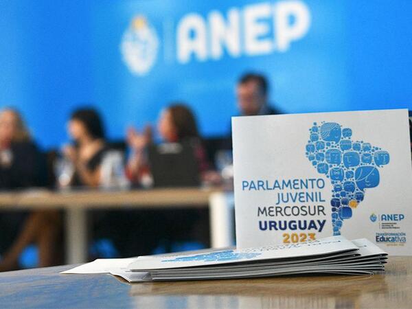 Llamado a inscripciones para la edición nacional del Parlamento Juvenil del MERCOSUR