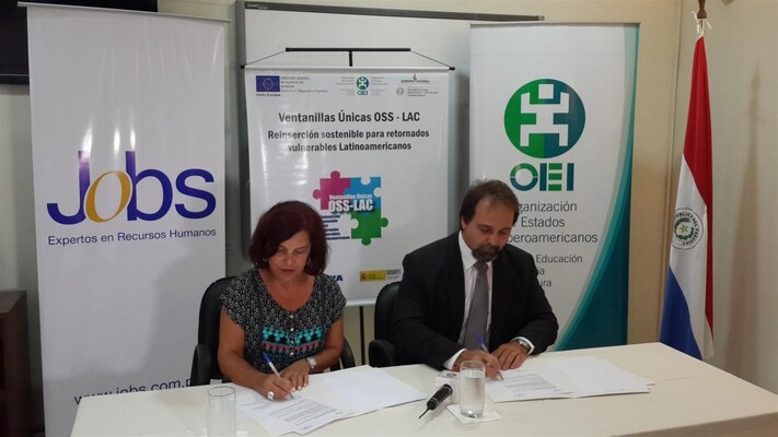 Firma de convenio para apoyo a reinserción laboral a repatriados paraguayos
