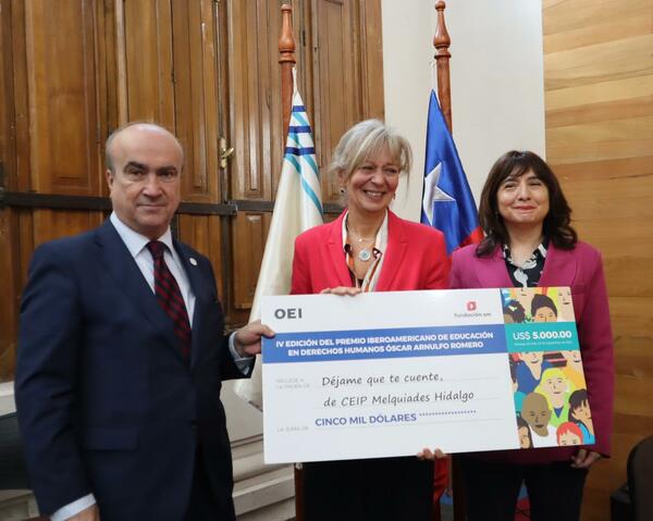   Una escuela de la zona rural de Valladolid (España) gana la fase internacional del IV Premio Iberoamericano de Educación en Derechos Humanos ‘Óscar Arnulfo Romero’ 