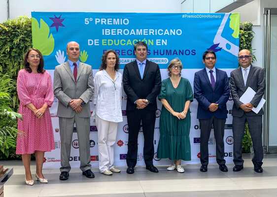 Se lanza en Perú la convocatoria del V Premio Iberoamericano de Educación en Derechos Humanos ‘Óscar Arnulfo Romero’