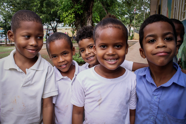 OEI desarrolla programa de transformación del entorno escolar en República Dominicana